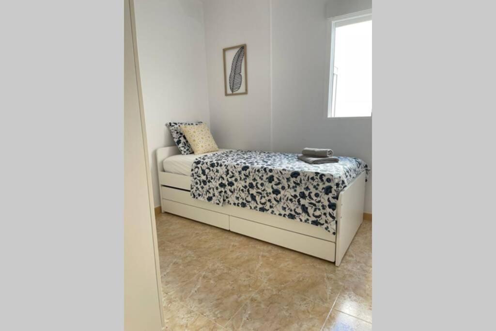Uim Mediterraneo Poeta 1 Wifi Sagunto 外观 照片
